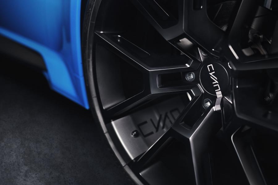 Колеса LYNK&Co 03 Cyan Concept 2019 года  (фото 11 из 43)